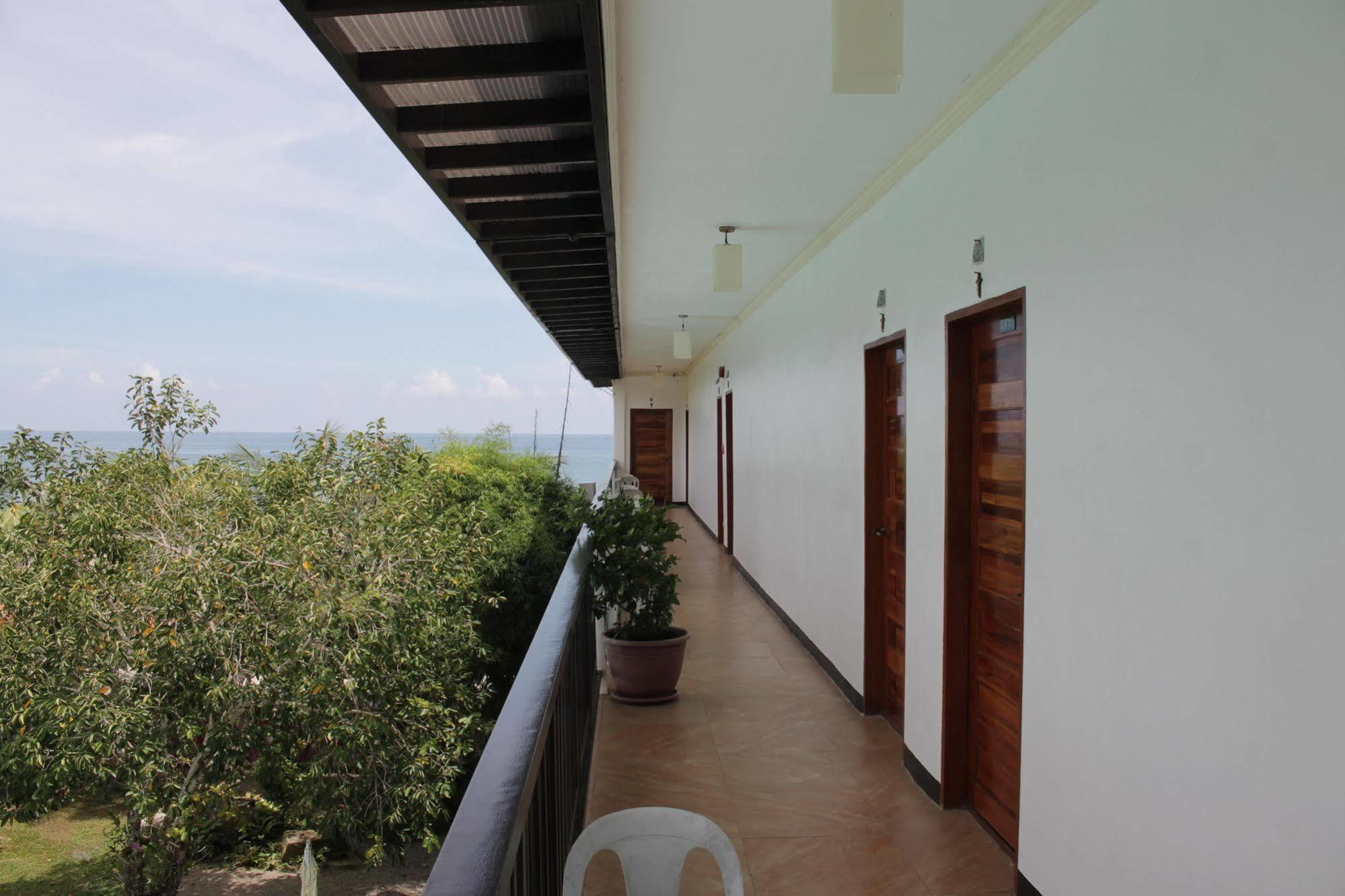 Sipalay Jamont Hotel Kültér fotó