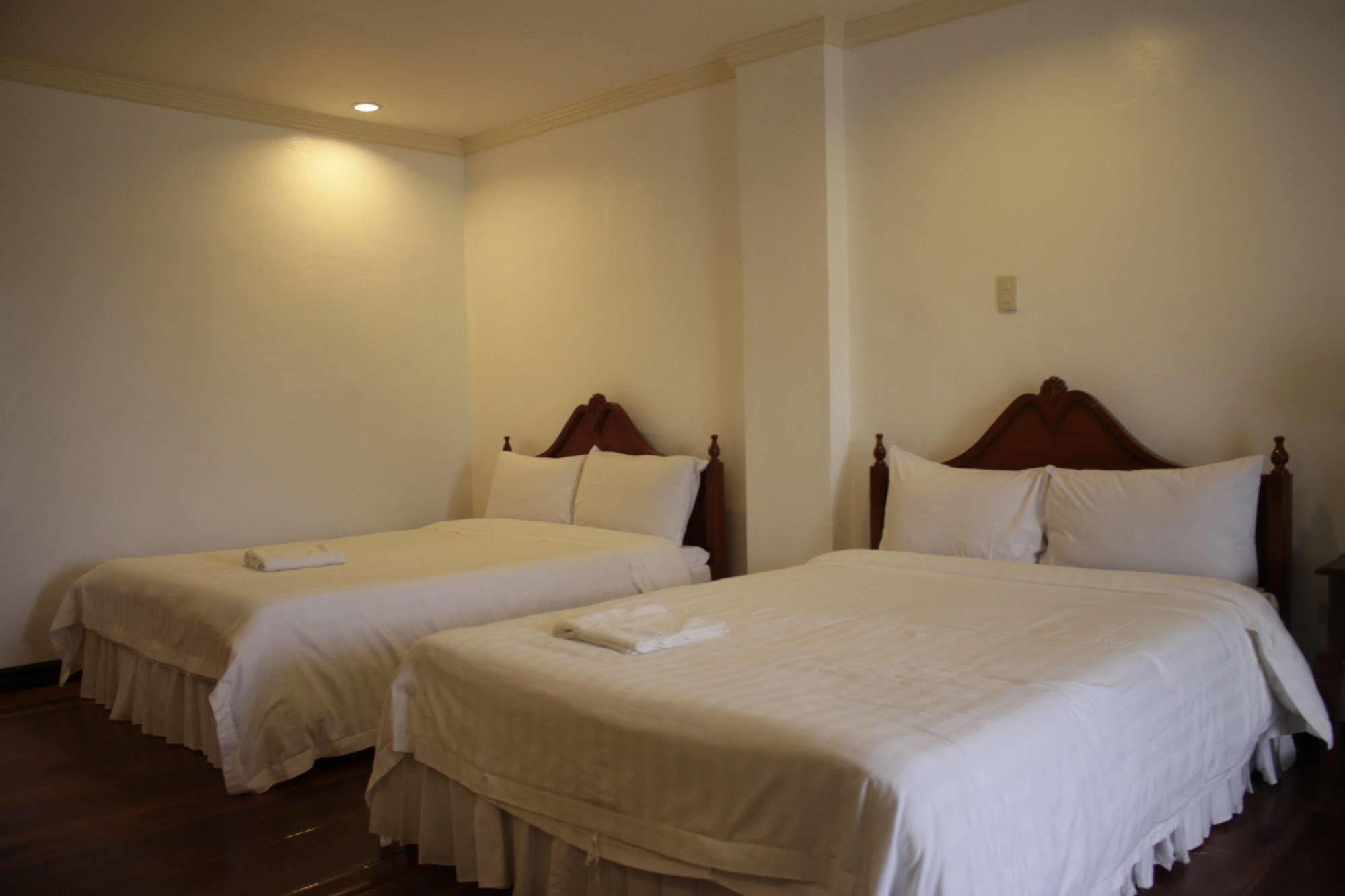 Sipalay Jamont Hotel Kültér fotó