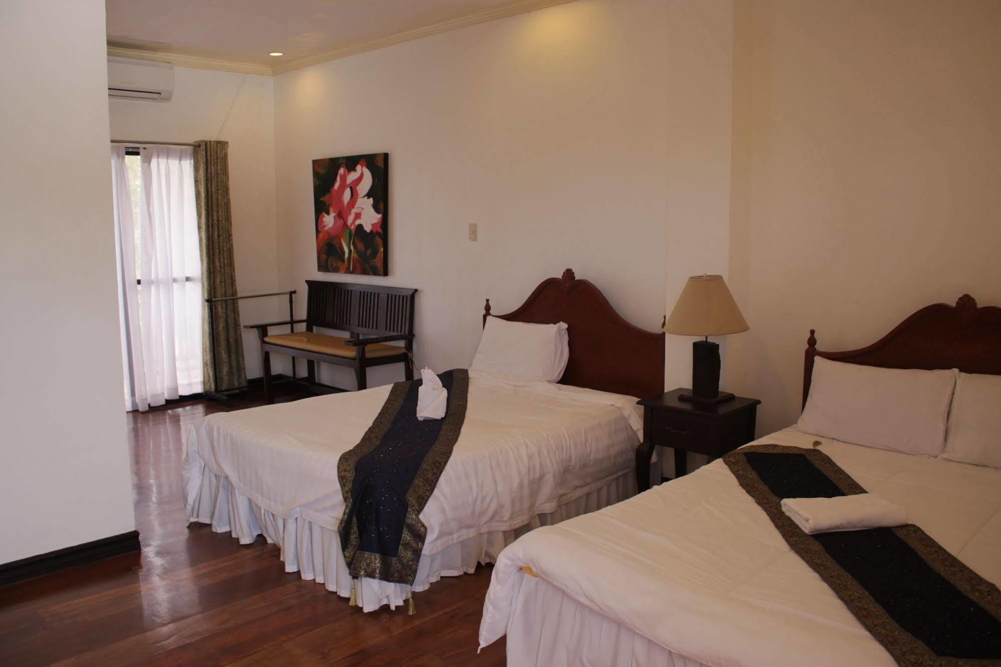 Sipalay Jamont Hotel Kültér fotó